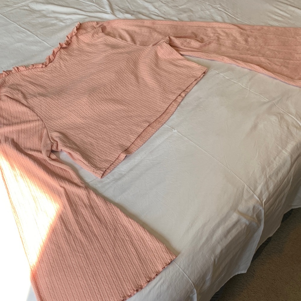 💗Cropped babydoll Peach and Cream Ruffle Blouse girly romantic - Picture 5 of 6